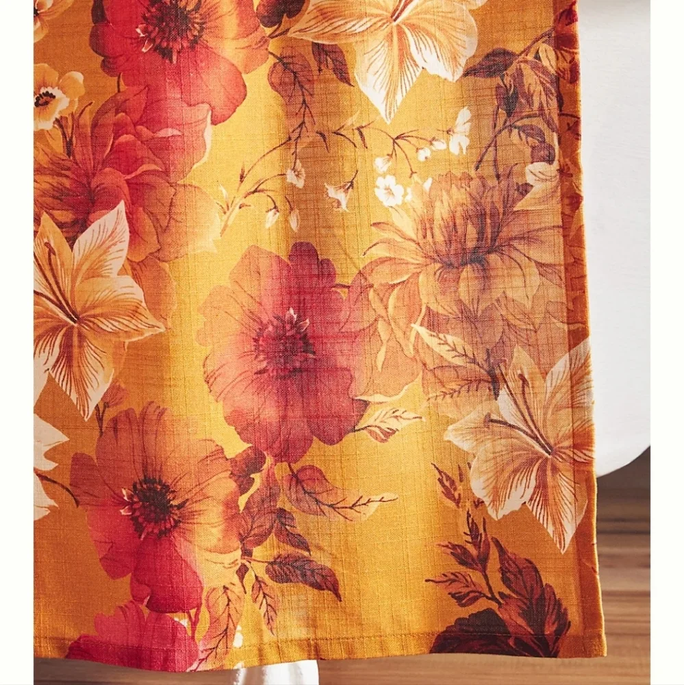 Anthropologie Zosia Organic Cotton Shower Curtain - maize (orange, red)